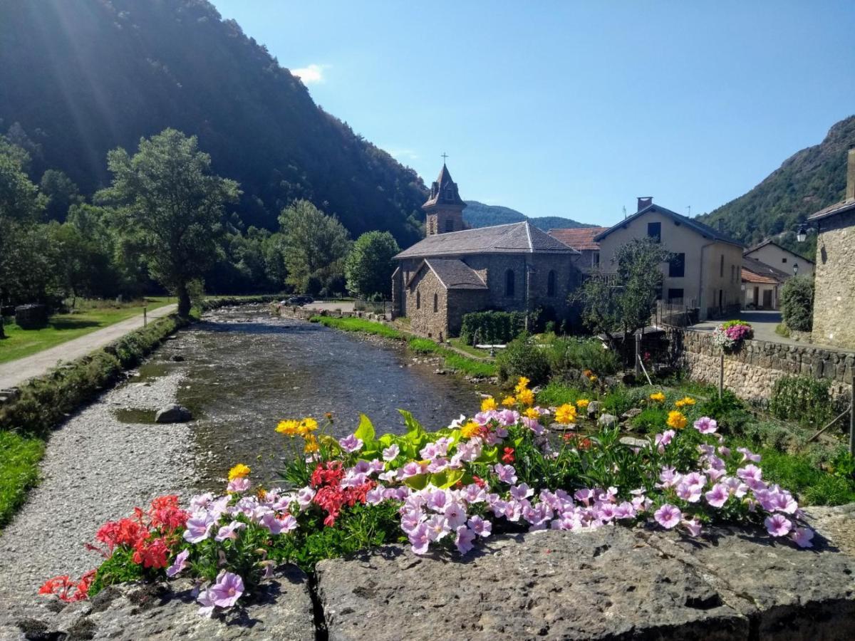 Le Nopal Bleu Lägenhet Tarascon-sur-Ariège Exteriör bild